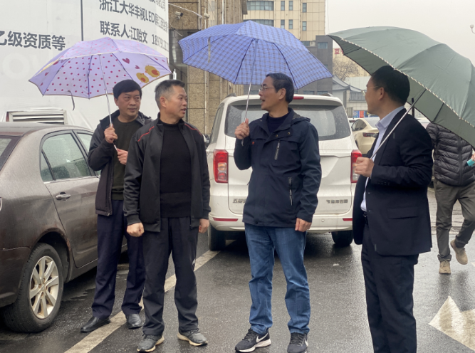 南昌紀(jì)檢派駐組檢查長(zhǎng)運(yùn)物業(yè)、都市城際公交“兩會(huì)”期間安全生產(chǎn)、值班值守工作