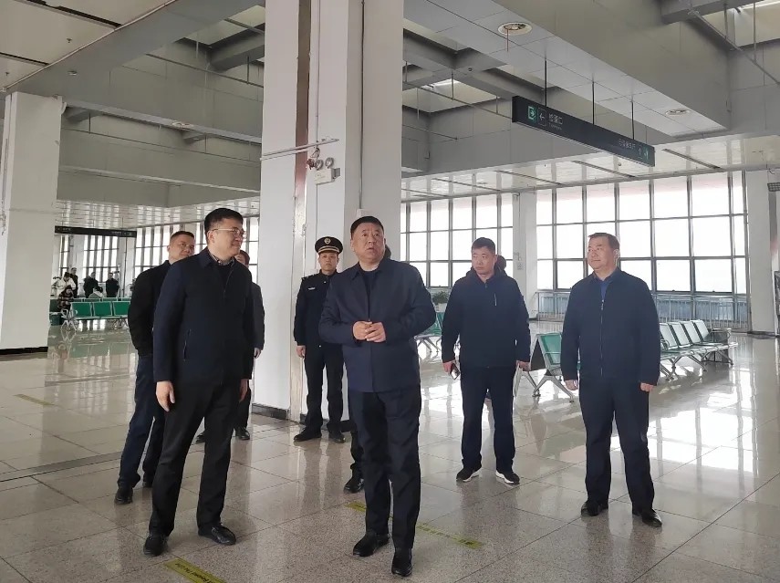 馬鞍山長客：市政府領(lǐng)導檢查馬鞍山汽車客運站文明創(chuàng)建工作