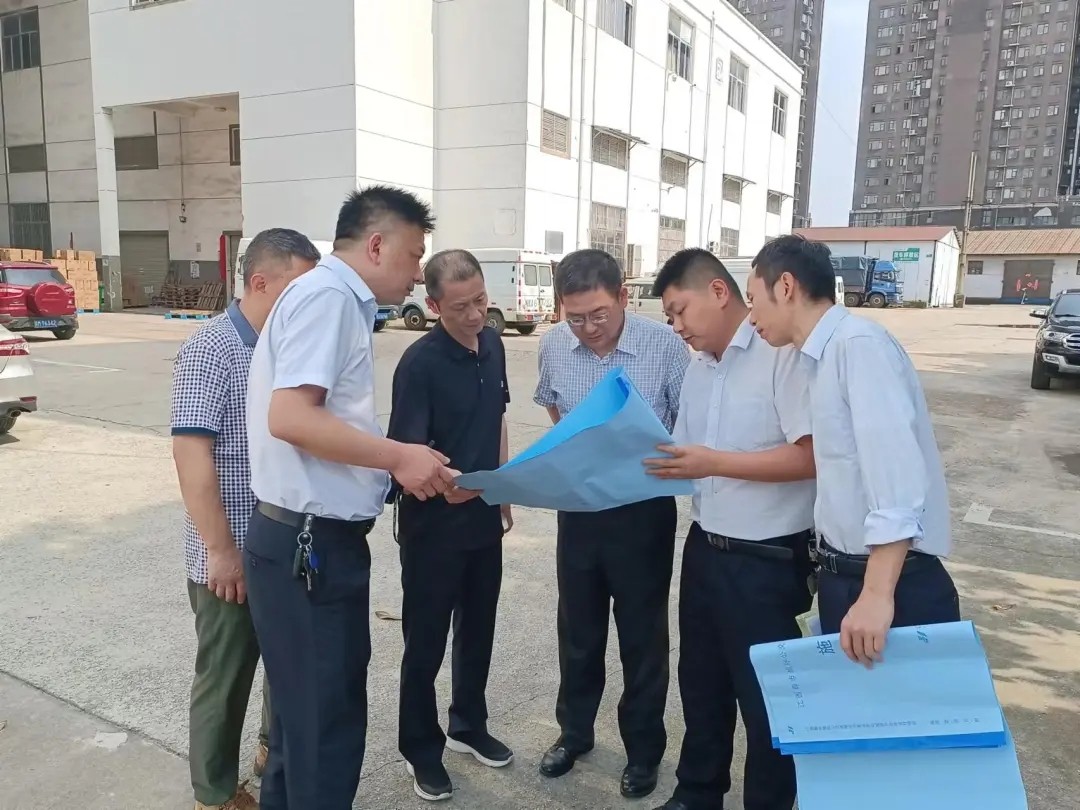 都市城際公交 大通物流:開展“五一”節(jié)前安全生產(chǎn)及工作作風(fēng)檢查