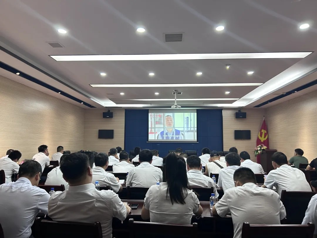 都市城際公交、大通物流：開展安全知識(shí)培訓(xùn)